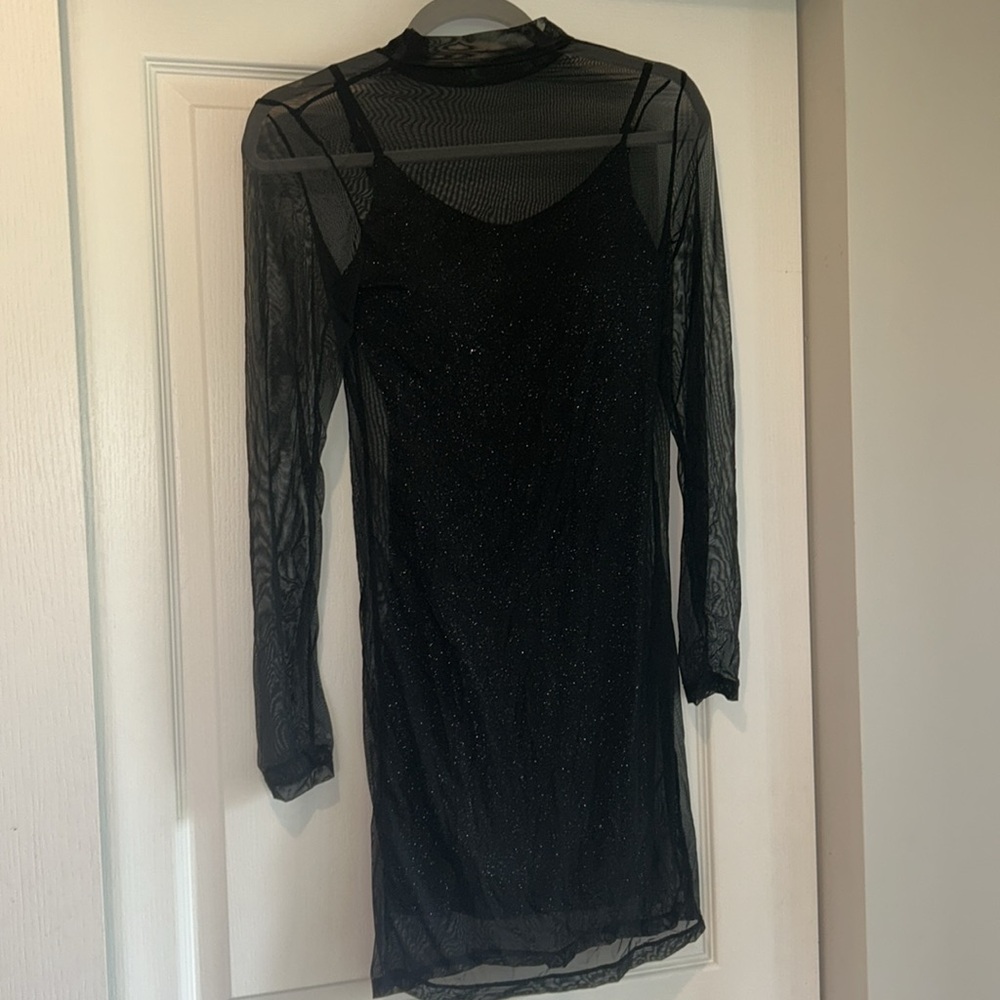 LONG SLEEVE SPARKLY MESH BRAMI DRESS